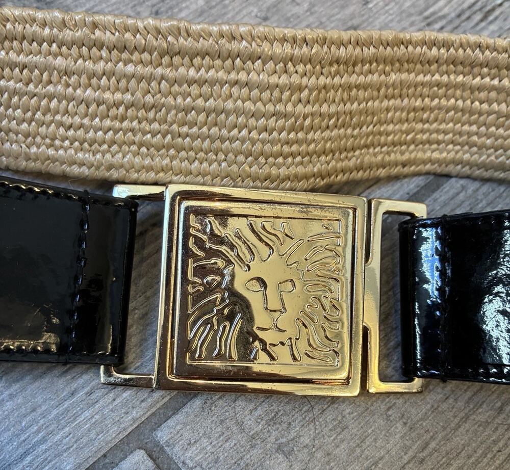 Vintage Anne Klein Woven Straw Stretch Belt Gold Lion Head Logo Buckle Boho S/M